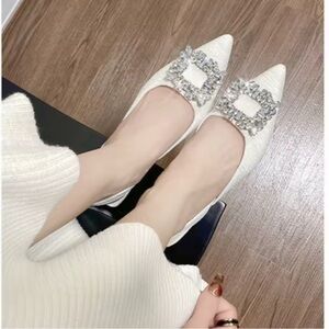 Chic White Embellished Women's Flats